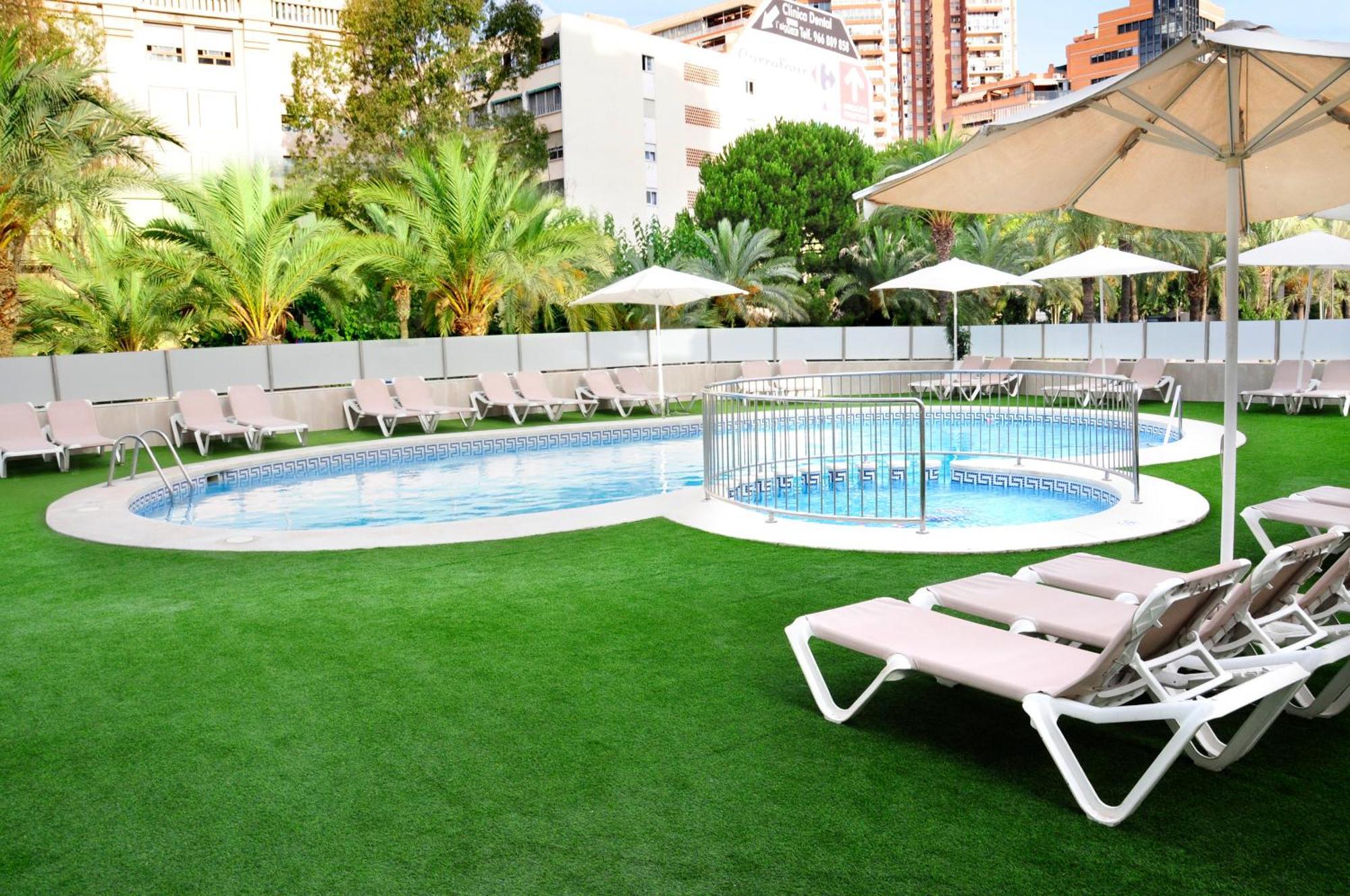 Garay Apartments Benidorm Bagian luar foto