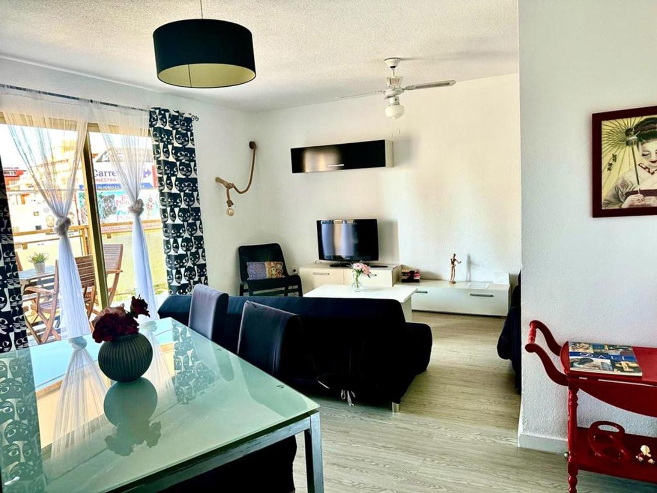 Garay Apartments Benidorm Bagian luar foto